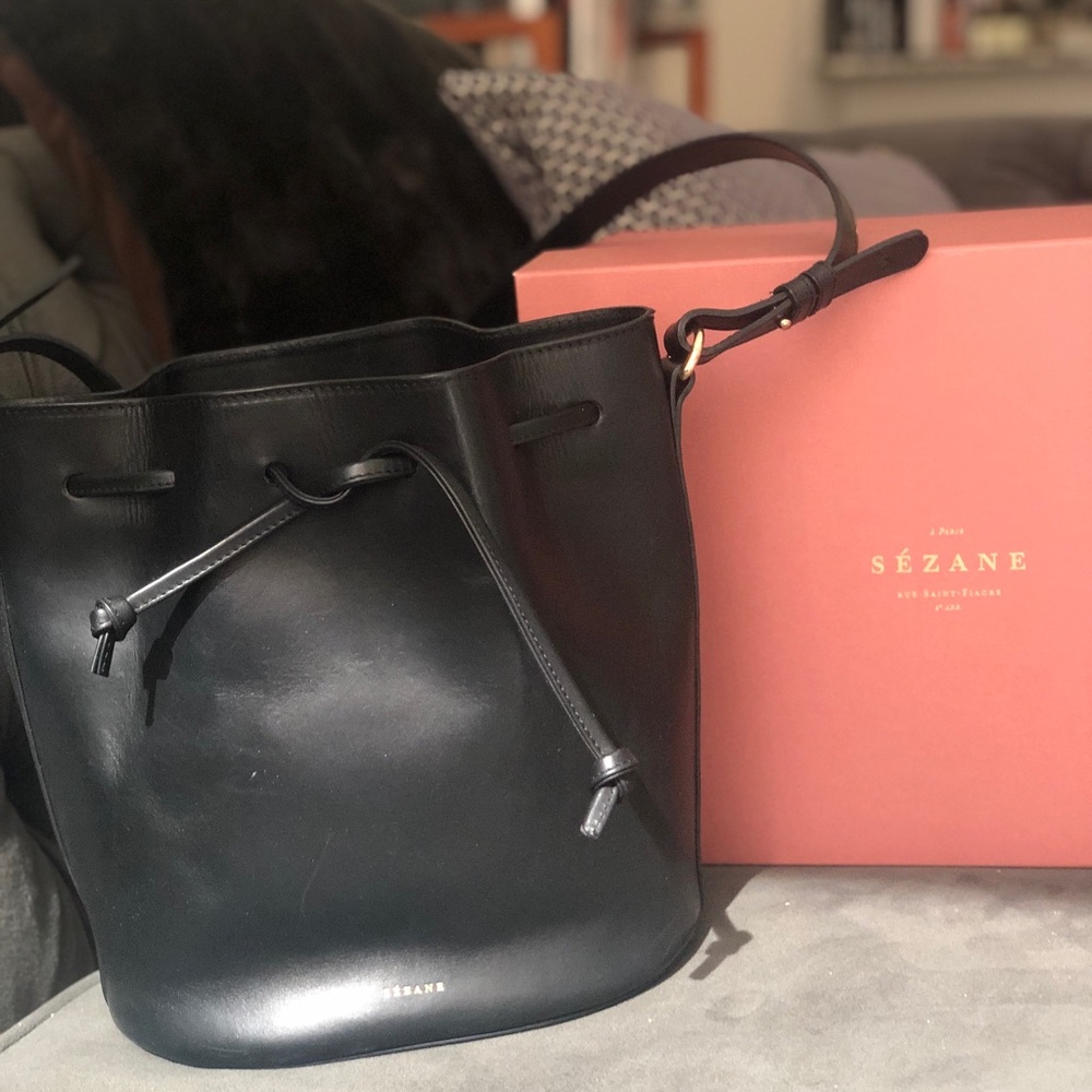 Sezane Farrow bucket bag